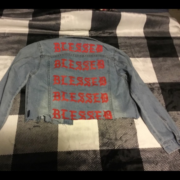 Jean jacket - Picture 2 of 3